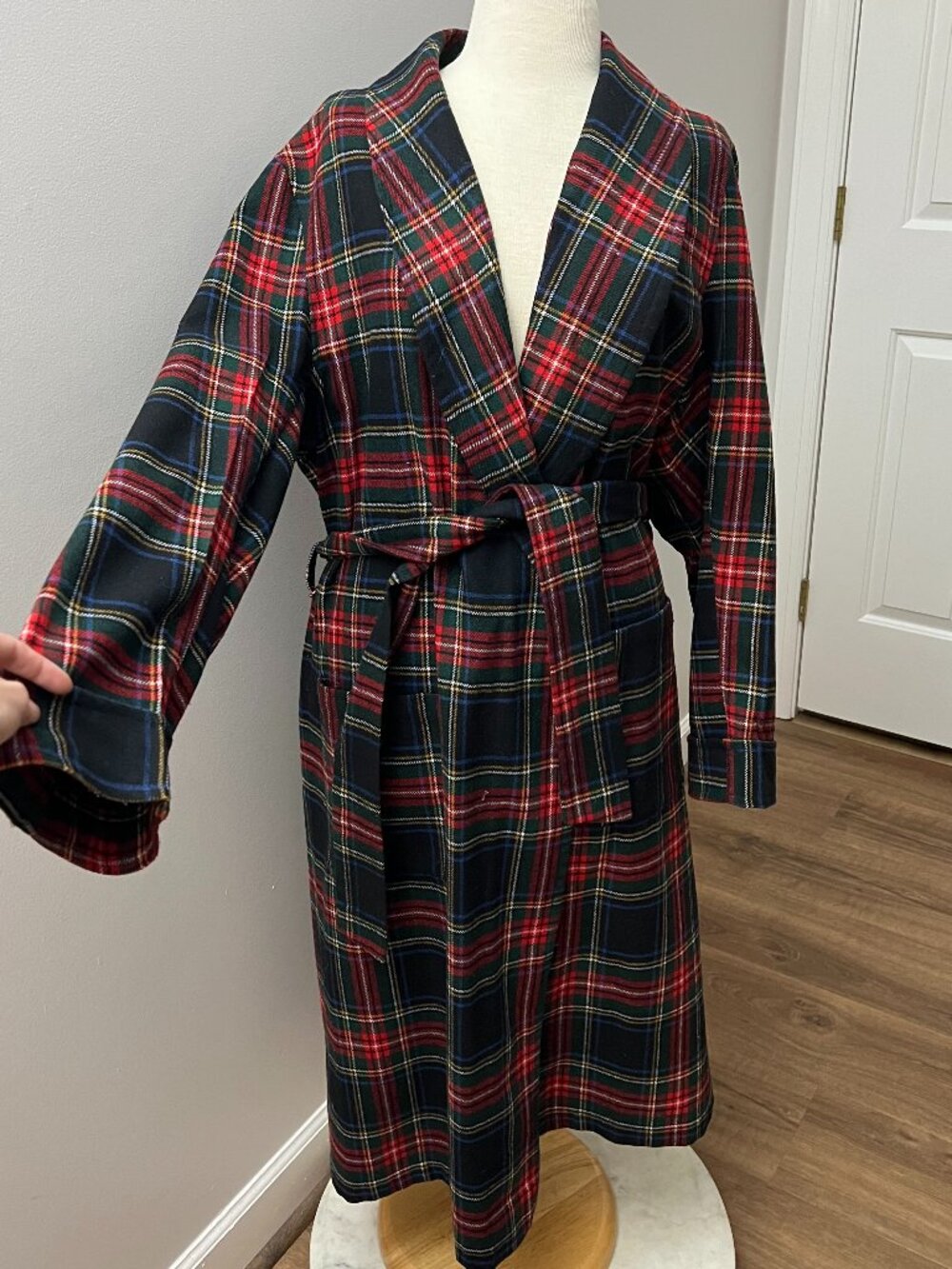 Jonathan Richard Ireland Vintage Wool Blend Tartan Plaid Robe Sz L